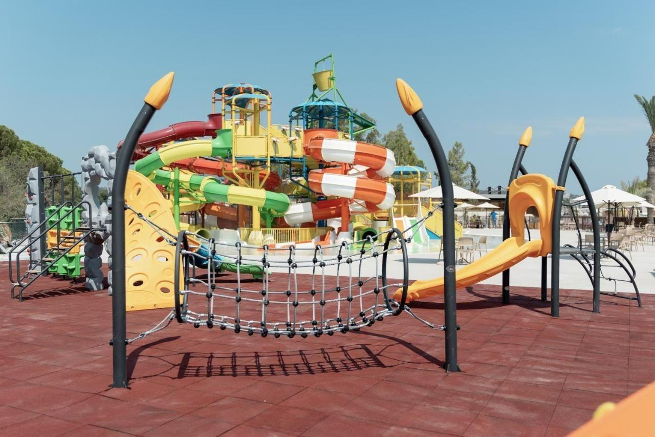 Helea Family Beach Resort Kallithéa Dış mekan fotoğraf