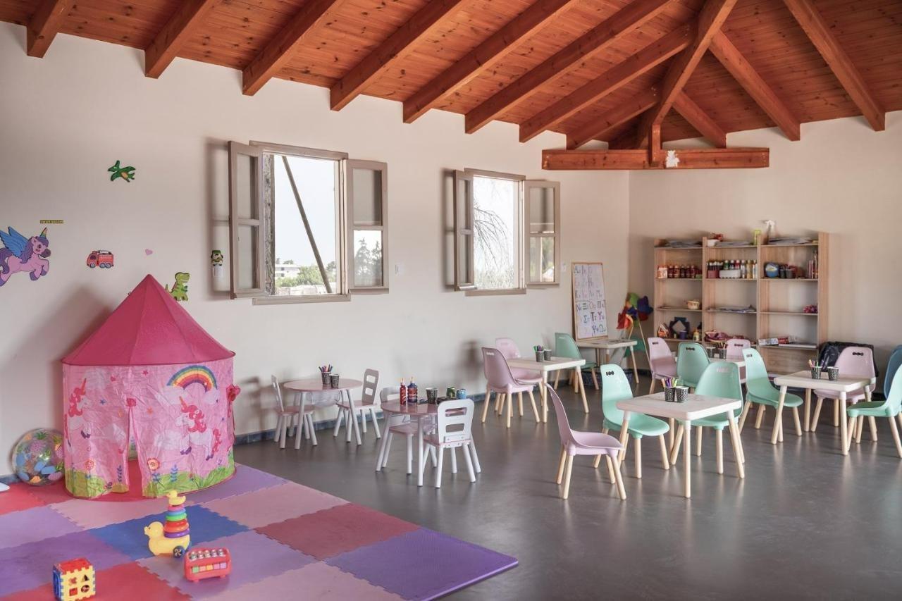 Helea Family Beach Resort Kallithéa Dış mekan fotoğraf